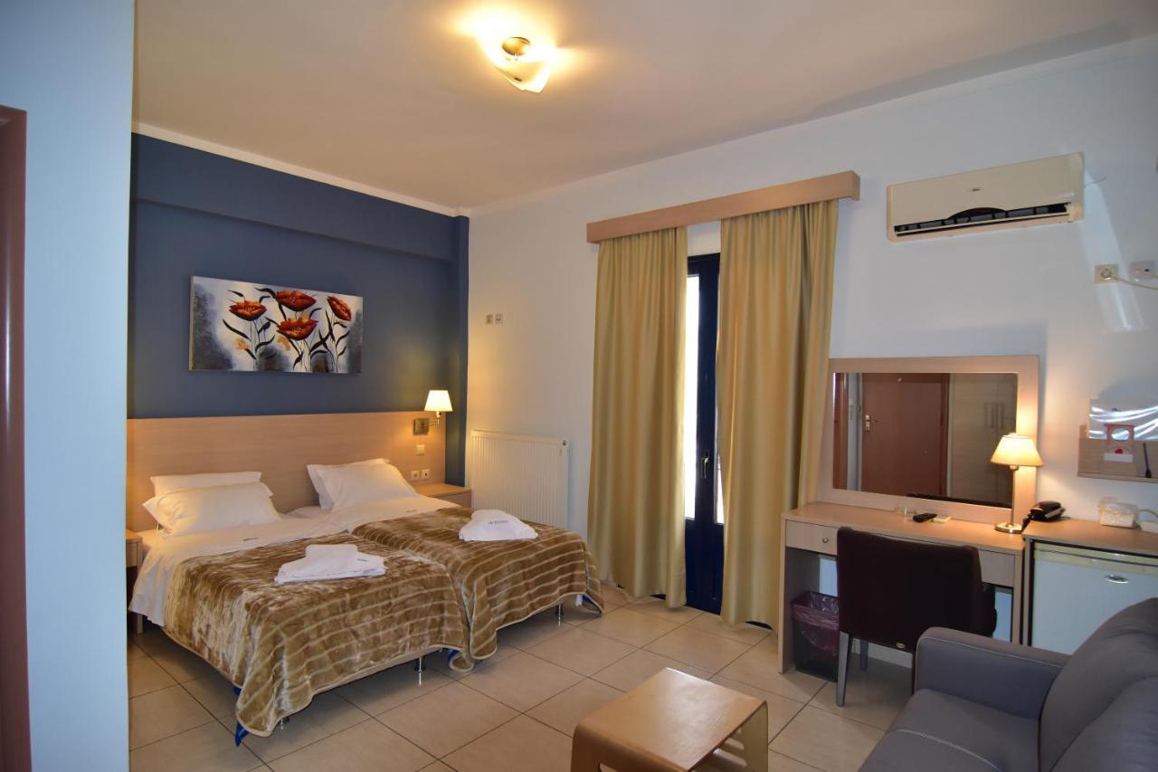 Iridanos Hotel Antikyra Exterior photo