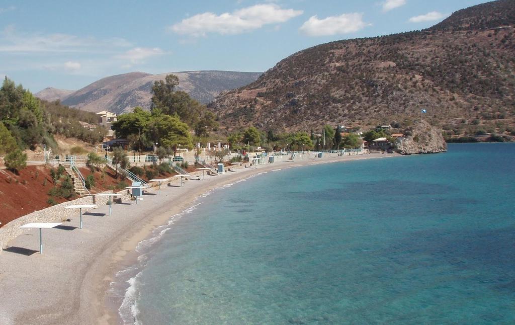 Iridanos Hotel Antikyra Exterior photo